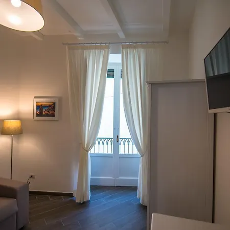 Casina Dei Mercanti Salerno